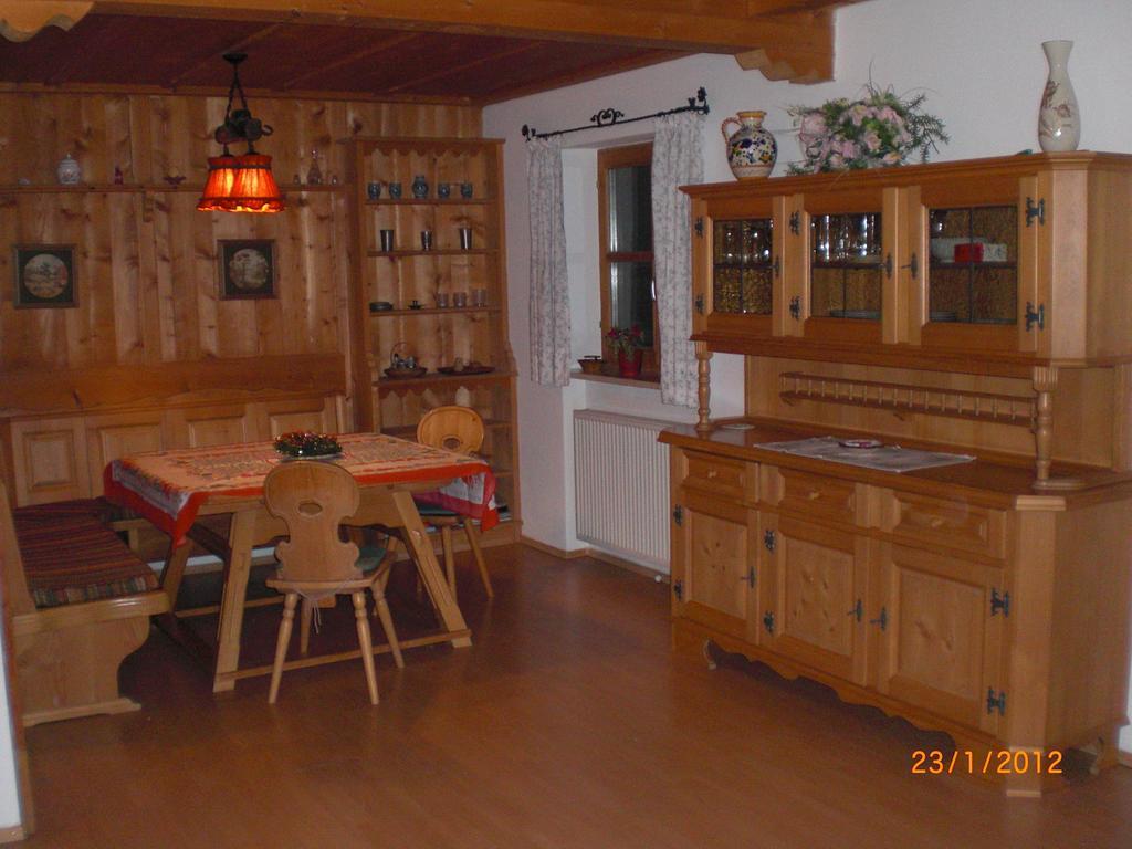 Familien-Bauernhof-Berghammer Rotta Стая снимка